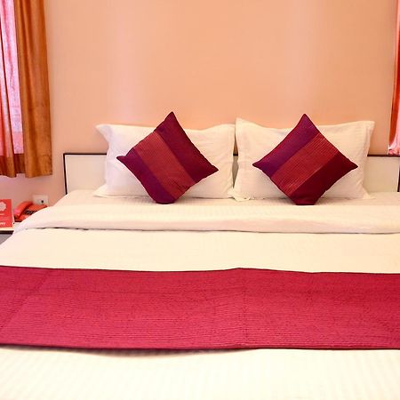 Oyo 6179 Hotel Aarjee Crescent Jaipur Eksteriør billede